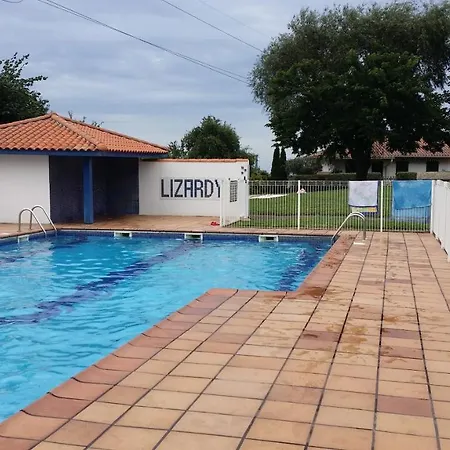 Plage, 6 A 8 Couchages, Piscine *