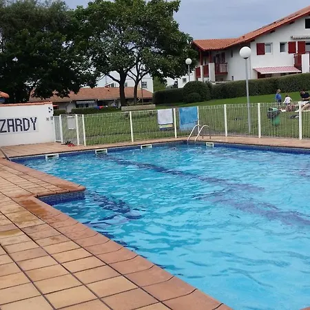 公寓 Plage, 6 A 8 Couchages, Piscine *